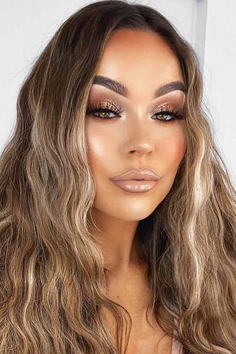 Glam Nude Makeup Idea #goldshadow